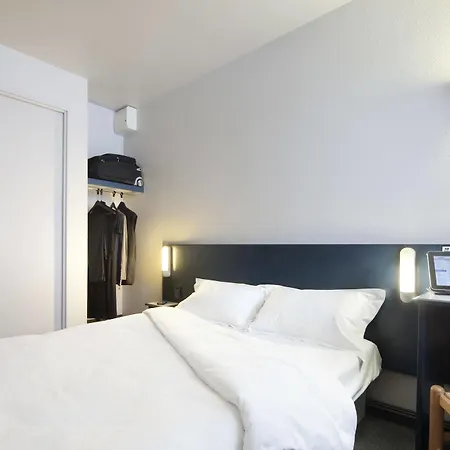 Puget-sur-argens Фрежюс